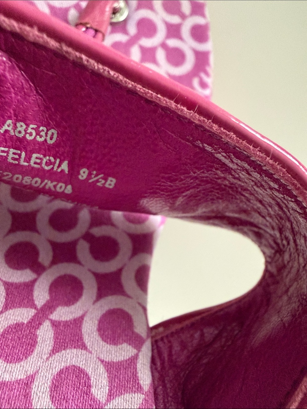 COACH Womens Pink Signature Wedge Flip Flop Sandals - Picture 5 of 5